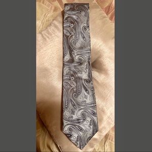 Geoffrey Beene Extra Long Tie